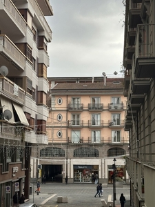 Appartamento in Via Dante 0, Avellino, 5 locali, 2 bagni, 220 m²