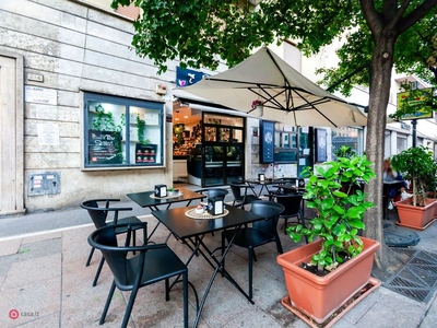 Bar in Vendita in Viale Guglielmo Marconi 212 a Roma