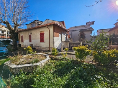 Casa indipendente in vendita a Fiuggi