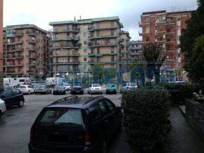 Garage / Posto auto in zona Torrione a Salerno
