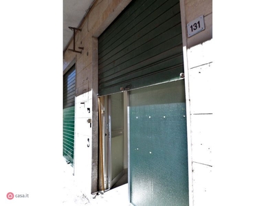 Negozio/Locale commerciale in Vendita in Via Piave 131 a Palermo