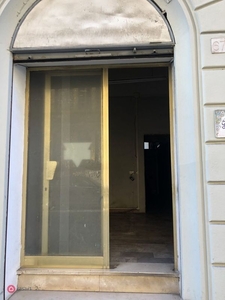 Negozio/Locale commerciale in Vendita in Via Vittorio Emanuele II a Firenze
