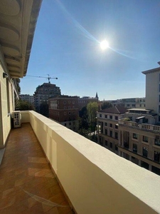 Prestigioso appartamento di 200 m² in affitto Corso di Porta Nuova, Milano, Lombardia