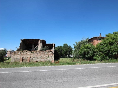 Rustico casale in vendita a Calderara Di Reno Bologna