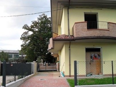 Villa a schiera in nuova costruzione in zona Prima Periferia a Forli'