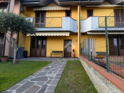 Villa a schiera in vendita a Zelo Buon Persico