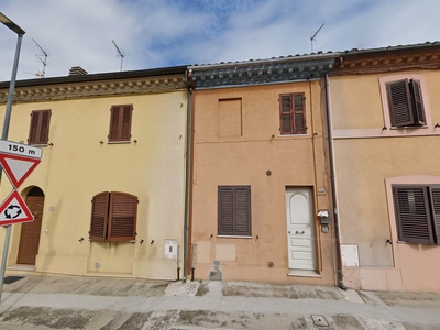 Villa a schiera in Via Pergolese 38 a Mondolfo