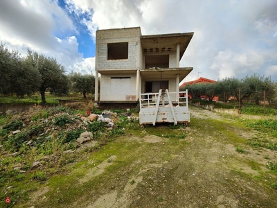 Villa in Vendita in Strada Venticinque Salme 48 a Casteldaccia