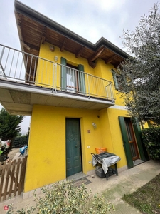 Villetta a schiera in Vendita in Corso Fraccaroli 139 a Villa Bartolomea