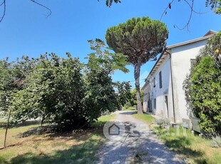 Villa in Vendita in Via Zampeschi 143 a Forlì