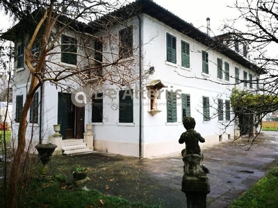 villa indipendente in vendita a Mestre
