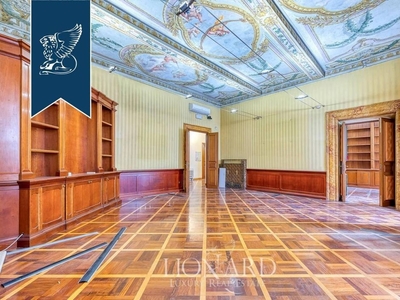 Appartamento di lusso di 780 m² in vendita Roma, Italia