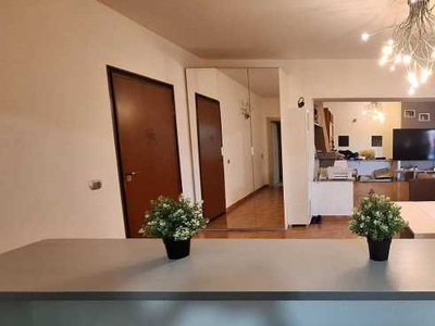 Appartamento in Vendita ad Cesano Boscone - 280000 Euro