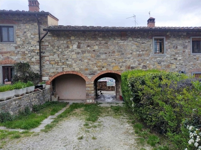 Casa semi indipendente in Via di Grignano Snc a Pontassieve