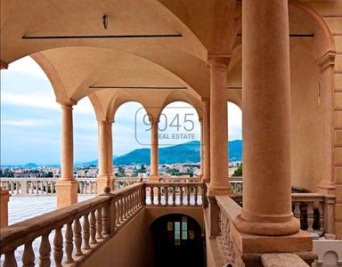 Esclusiva villa di 4860 mq in vendita Loano, Italia