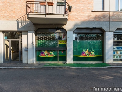 Negozio / Locale in affitto a Verona - Zona: 5 . Quinzano - Pindemonte - Ponte Crencano - Valdonega - Avesa