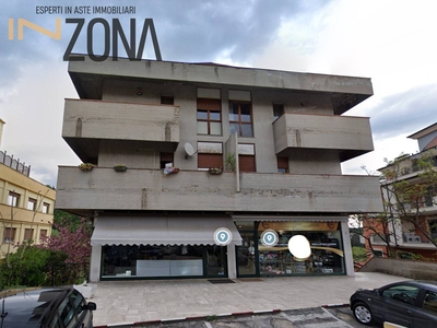 Quadrilocale in vendita a Teramo - Zona: Centro