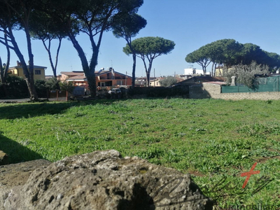 terreno residenziale in vendita a Roma