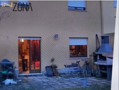 Villa a Schiera in vendita a Bellante - Zona: Ripattoni