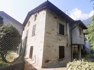 villa in vendita a Castione Andevenno