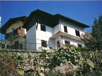 villa in vendita a Montagna in Valtellina
