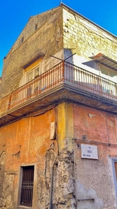 Villa in vendita a Napoli - Zona: 8 . Piscinola, Chiaiano, Scampia