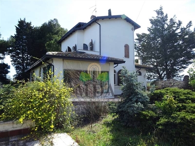 Villa in Via Dei Frutteti a Martinsicuro