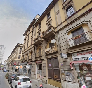 Appartamento all'asta a Milano via Felice Casati, 22