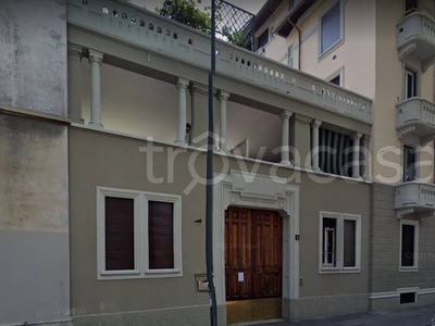 Appartamento all'asta a Milano via Giovanni Pascoli, 4
