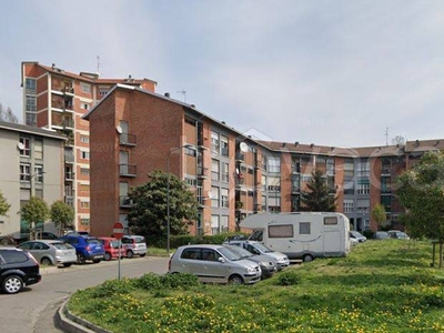 Appartamento all'asta a Milano via Val Lagarina, 69