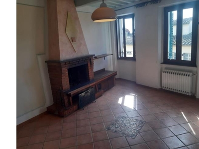 Appartamento in vendita a Buggiano, Frazione Borgo A Buggiano