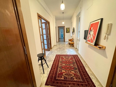 Appartamento in Affitto a Roma, 2'900€, 160 m², arredato