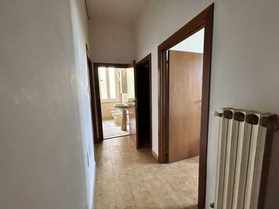 Appartamento in Affitto ad Foligno - 340 Euro