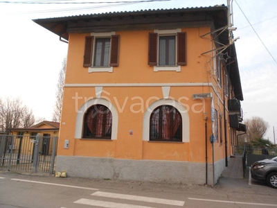 Appartamento in vendita a Mediglia via Guglielmo Marconi, 2