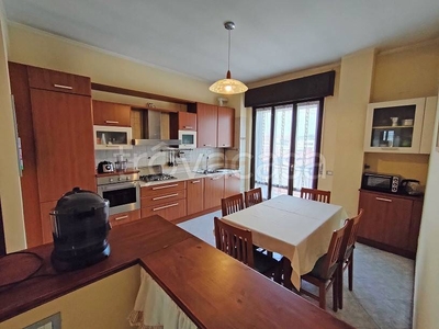 Appartamento in vendita a Melzo viale gavazzi