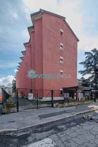 Appartamento in vendita a Milano via Brivio, 6