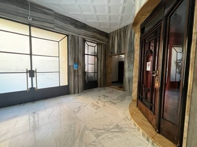 Appartamento in vendita a Milano via Carlo Tenca, 10