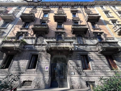 Appartamento in vendita a Milano via Castel Morrone, 3