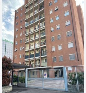 Appartamento in vendita a Milano via Cefalù