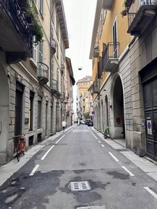 Appartamento in vendita a Milano via cerva