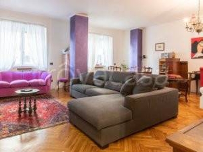 Appartamento in vendita a Milano via Emilio Morosini, 20