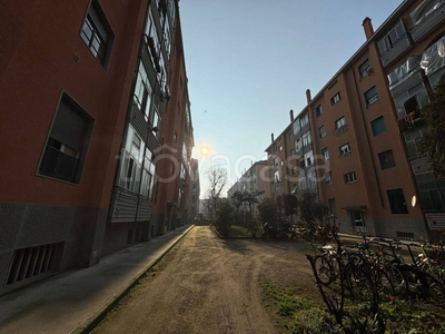 Appartamento in vendita a Milano via Filippo Abbiati
