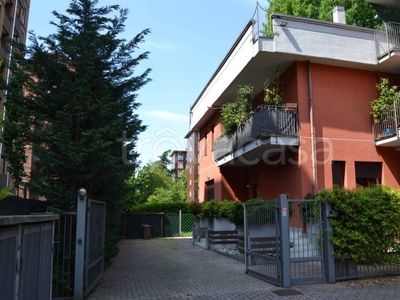 Appartamento in vendita a Milano via Francesco Primaticcio, 135