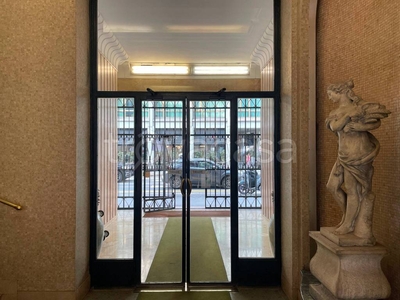 Appartamento in vendita a Milano via Francesco Sforza, 1