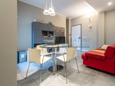 Appartamento in vendita a Milano via Generale Gustavo Fara, 39