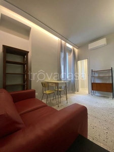 Appartamento in vendita a Milano via Giovanni Battista Sammartini, 21