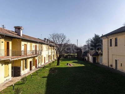 Appartamento in vendita a Milano via Giulio Dardanoni, 10