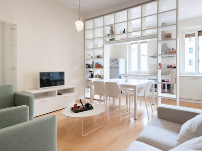 Appartamento in vendita a Milano via Luigi Albertini