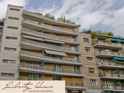 Appartamento in vendita a Milano via Luigi Canonica, 62