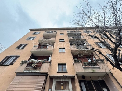Appartamento in vendita a Milano via Mecenate, 5